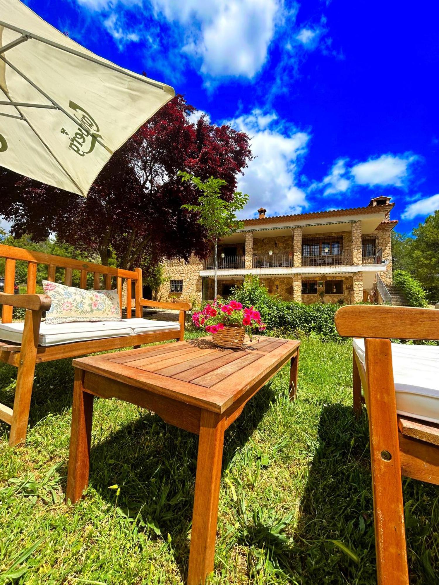 Villa Sanz Куенка Екстериор снимка